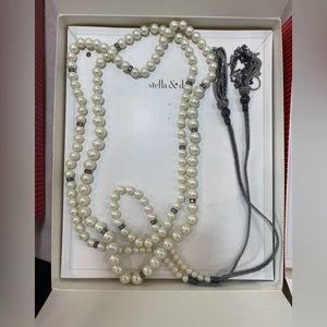 S&D Pearl Strand Necklace